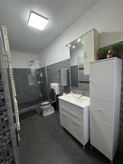 Casă individuală cu 5 camere cu Teren 1500 Mp în Urseni