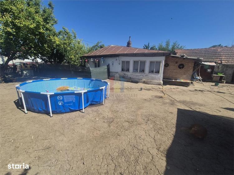 Casă cu 3 camere în Central