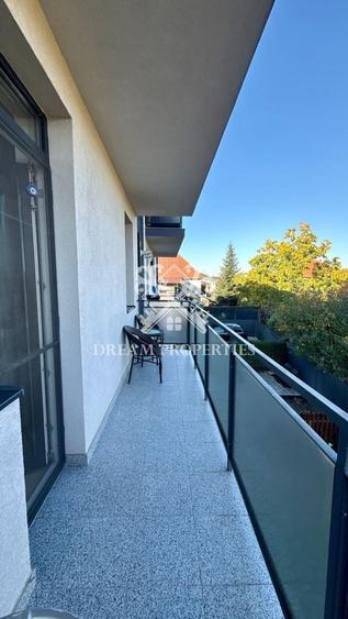 Apartament cu 3 camere decomandat, mobilat în Sânnicoară