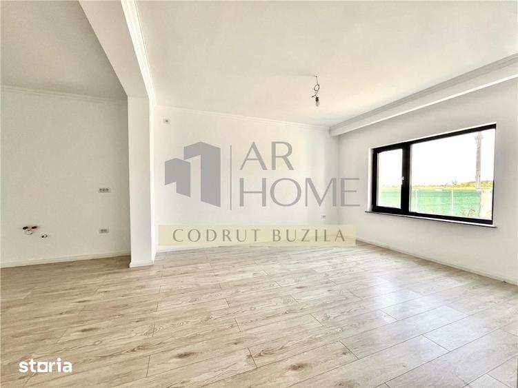 Casă cu 5 camere cu Teren 385 Mp în Târgșoru Vechi