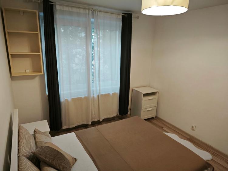 Apartament cu 2 camere decomandat în Rahova