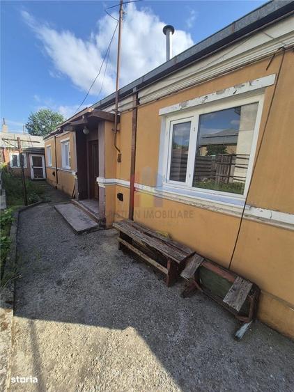 Casă cu 2 camere cu Canalizare în Plantelor