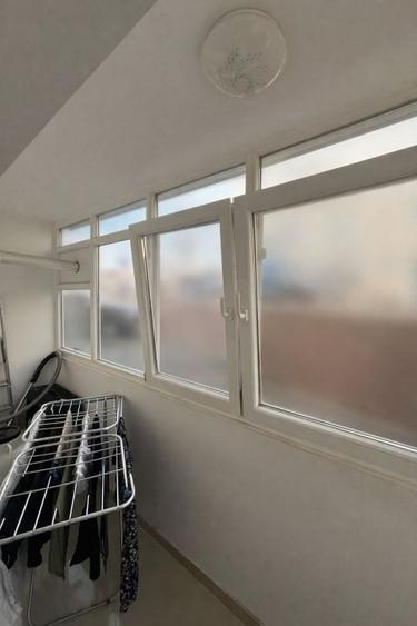 2 camere- Valea Lupului- Liber- Mobilat- 50 mp - 83500 euro - 2