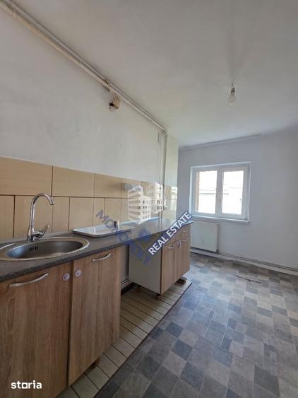 Apartament cu 2 camere decomandat în Scriitorilor