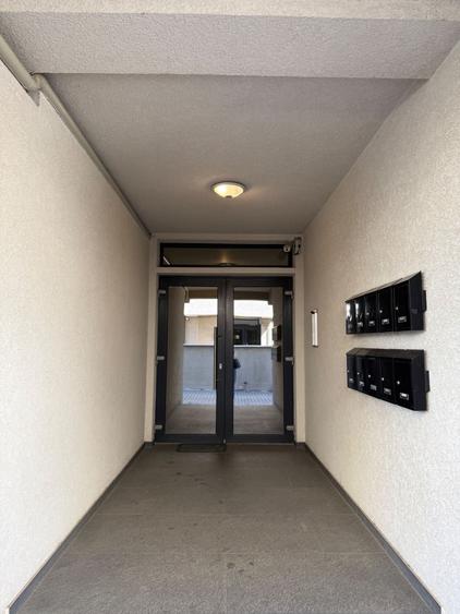 Proprietar inchiriez apartament Dumbravita str.Ion Creanga - 3