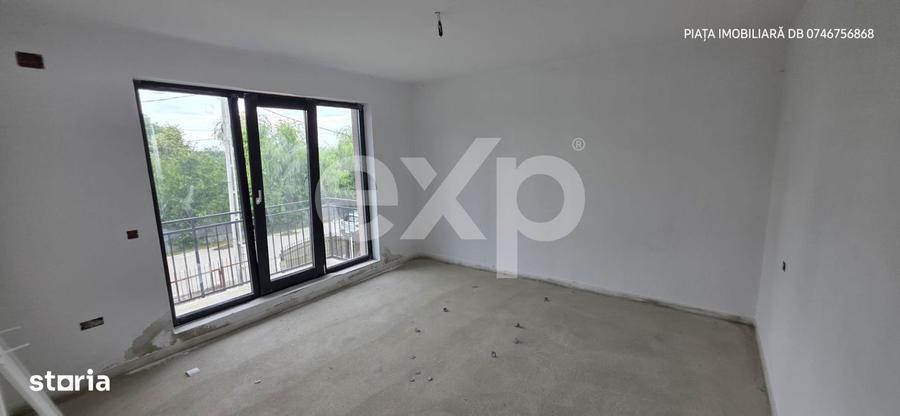 Casă cu 4 camere cu Teren 250 Mp în Matraca