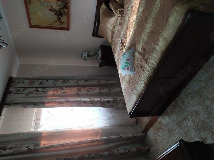 Casă cu 6 camere în Central