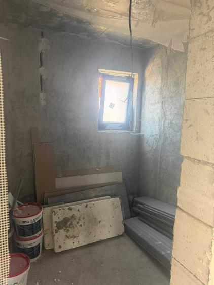 Casă cu 3 camere în Exterior Vest