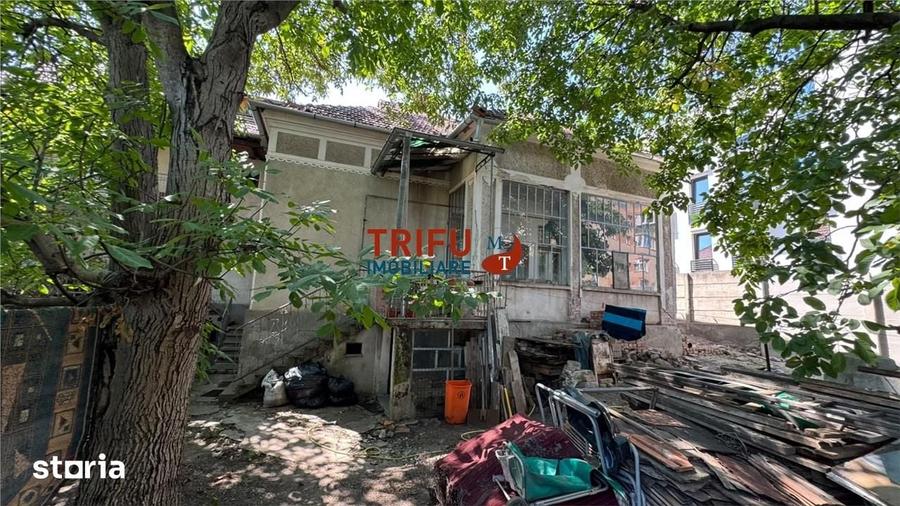 Casă cu 4 camere cu Teren 602 Mp în Central