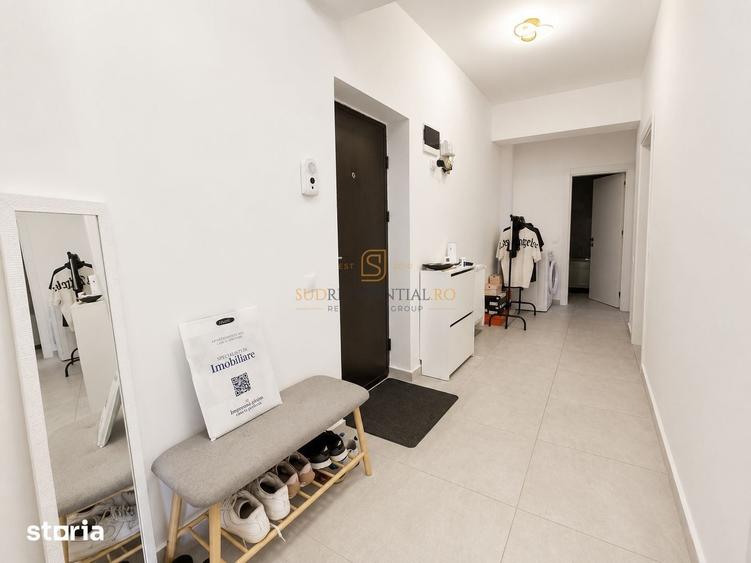 Apartament cu 3 camere decomandat în Metalurgiei