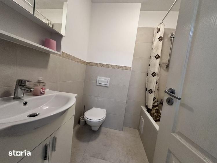 Apartament cu 2 camere decomandat în Mărăști