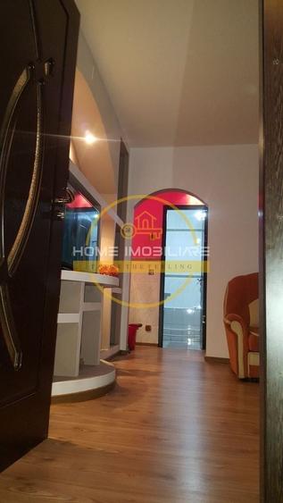 Apartament cu 2 camere semidecomandat în Mircea cel Bătrân