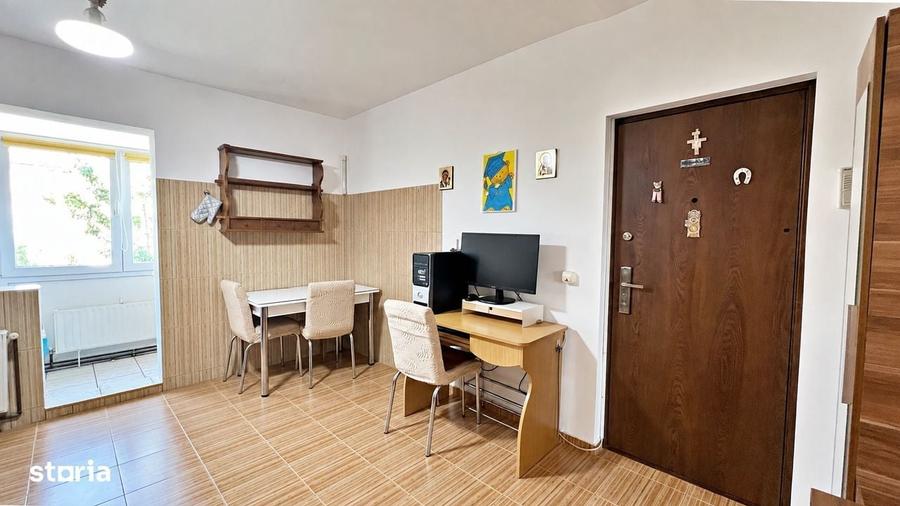 Apartament cu 2 camere decomandat în Ștrand