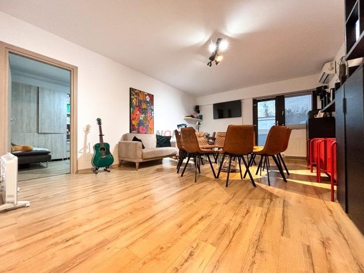 Apartament cu 2 camere semidecomandat, mobilat în Moșilor
