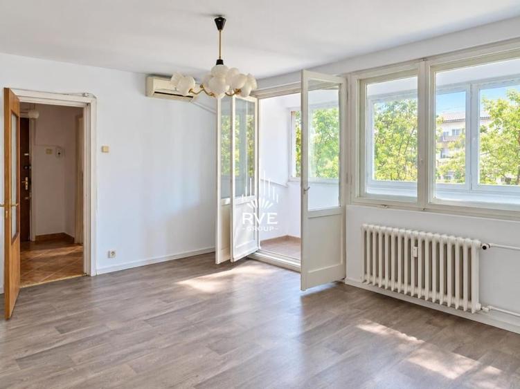 Apartament cu 3 camere în Gorjului