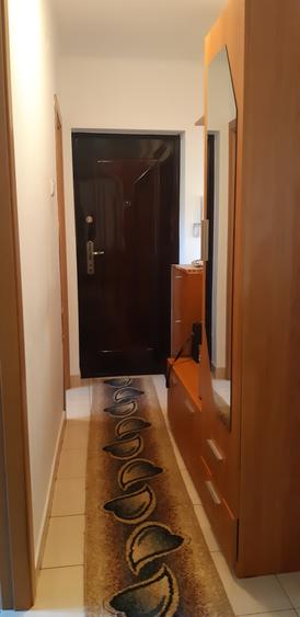 Apartament cu 2 camere decomandat, mobilat în Bălcescu