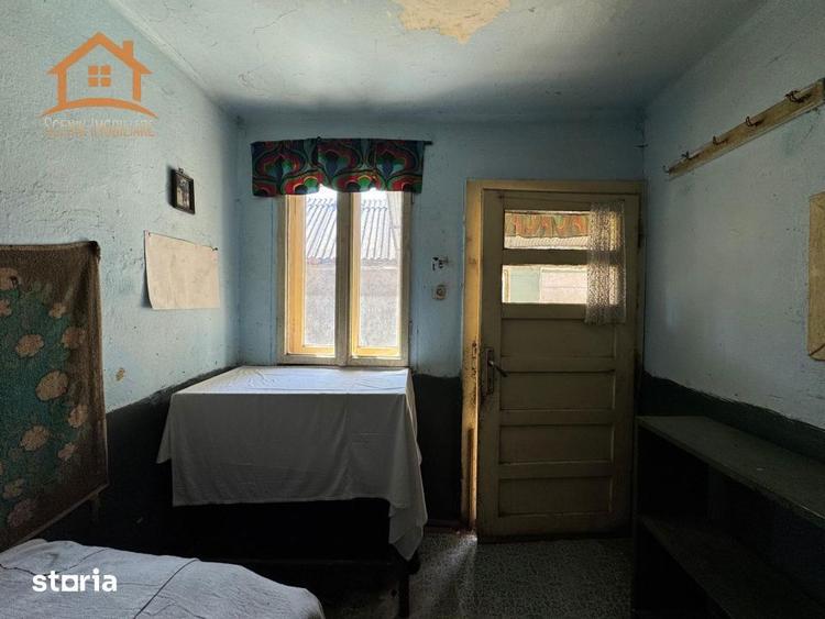 Casă cu 4 camere cu Teren 390 Mp în Augustin