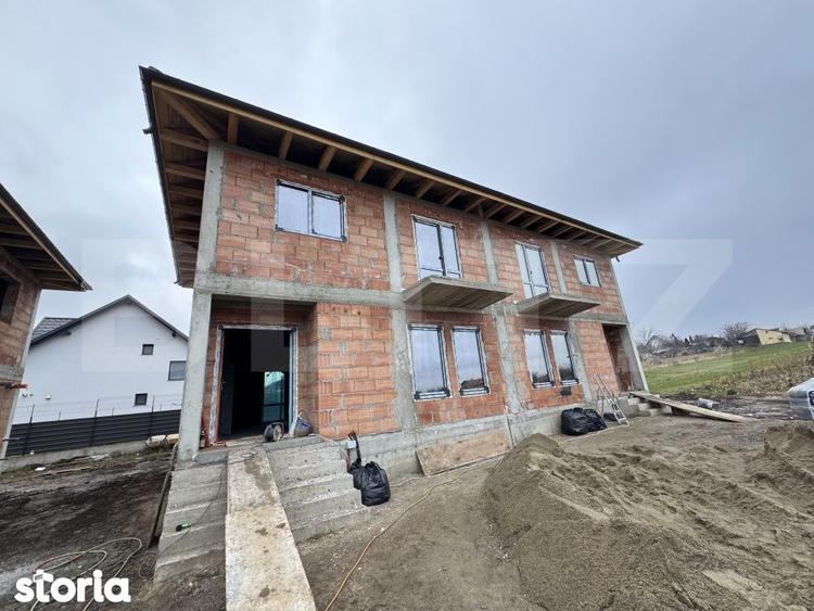Casă cu 3 camere cu Teren 250 Mp în Ipotești