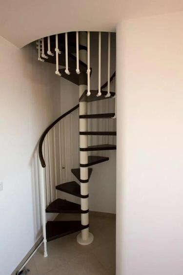 Apartament cu 2 camere decomandat în Burdujeni