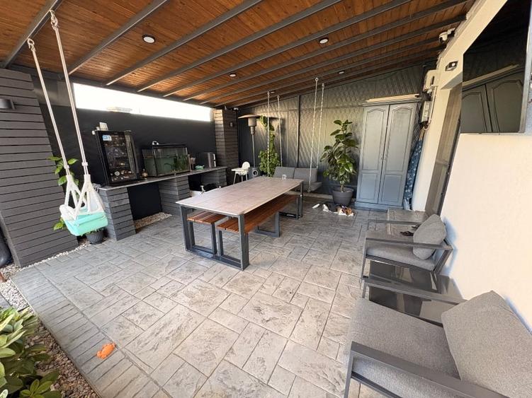 Duplex cu 4 camere cu Canalizare în Valea Lupului