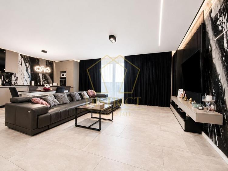 Apartament cu 3 camere decomandat, mobilat în Torontalului
