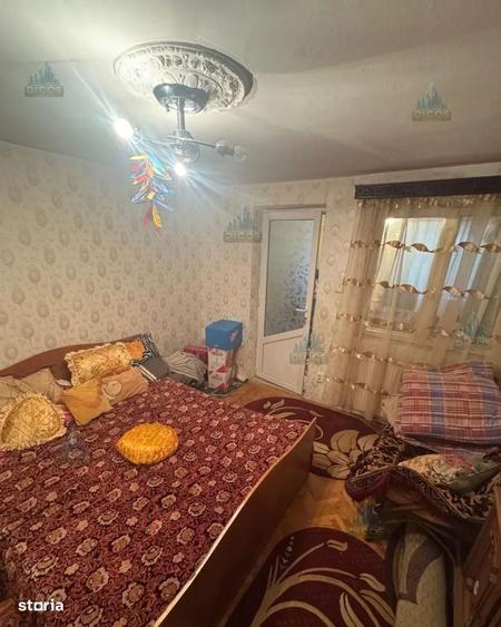 Casă cu 3 camere în Uiești