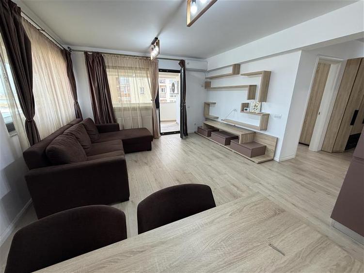 Apartament cu 2 camere decomandat în Ștefan cel Mare