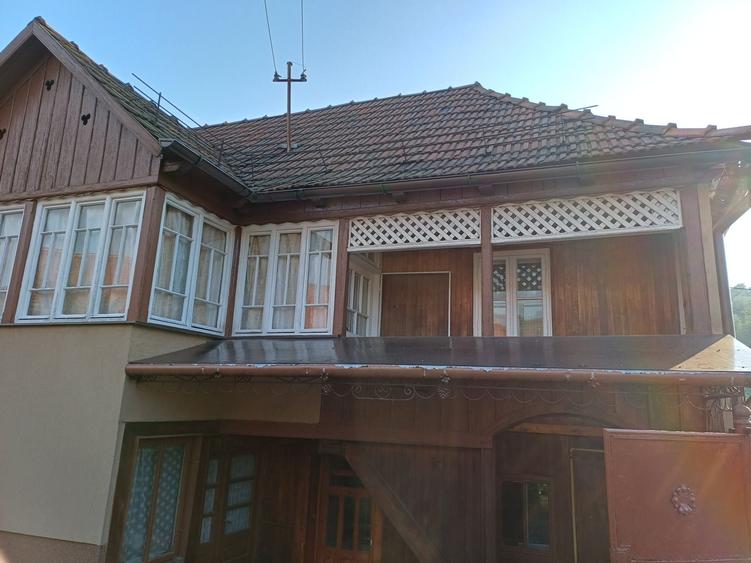 Casă cu 3 camere în Central