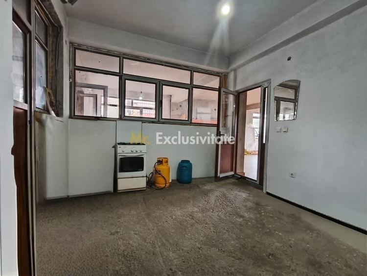 Hotel/Pensiune, de 706 mp, în Rânca