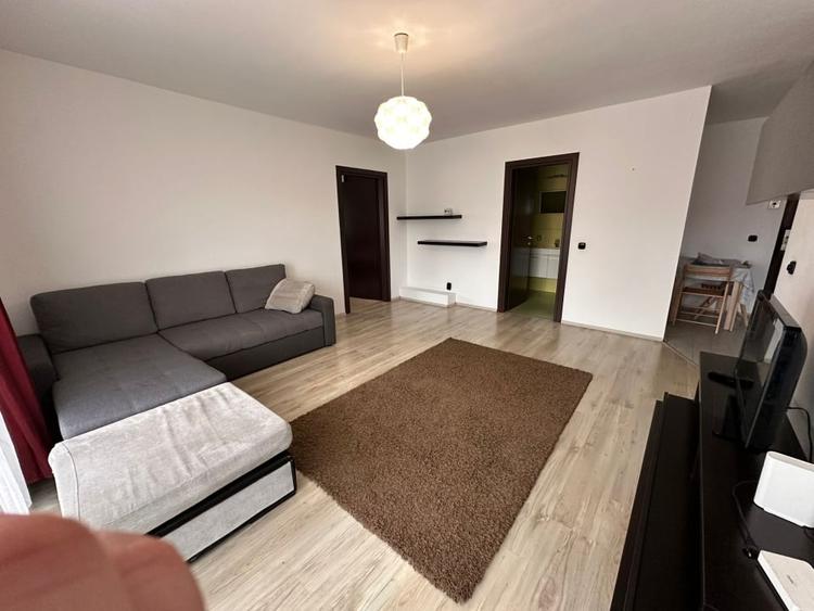 Apartament cu 2 camere semidecomandat, mobilat în Florești — fotografia 2