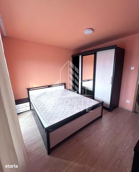 Apartament cu 3 camere decomandat în Soarelui