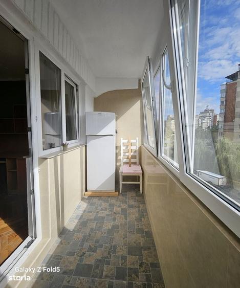 Apartament cu 2 camere decomandat în Rogerius