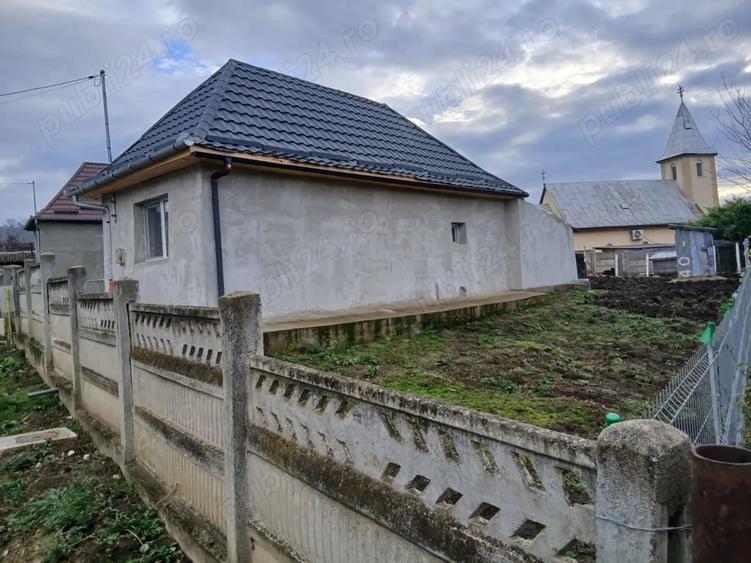 Casă cu 2 camere cu Teren 700 Mp în Tritenii de Sus