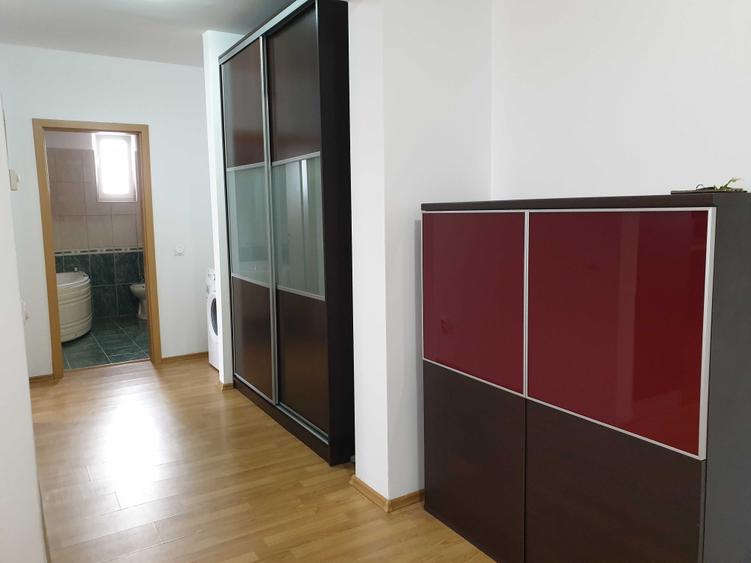 Apartament cu 2 camere decomandat în Exterior Vest
