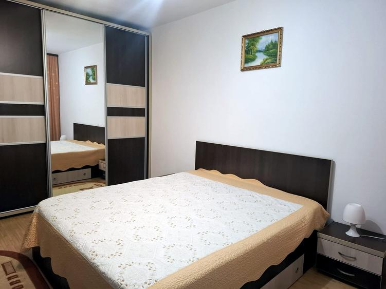 Apartament cu 2 camere decomandat în Rahova