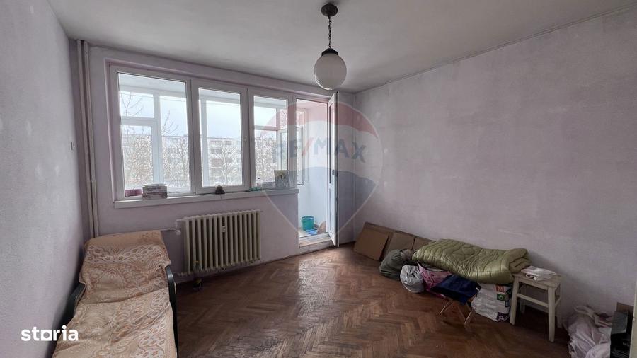 Apartament cu 2 camere semidecomandat în Țiglina 1