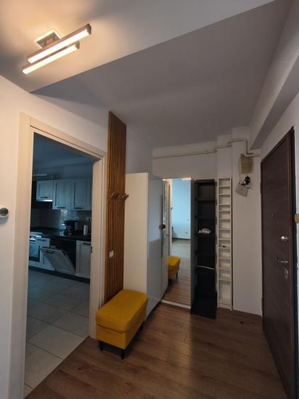 Apartament cu 2 camere decomandat în Exterior Vest
