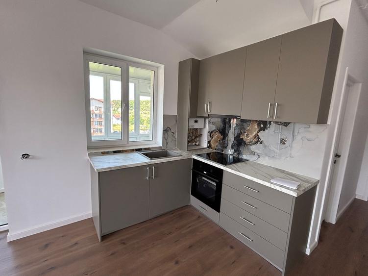 Apartament cu 2 camere semidecomandat în Florești — fotografia 1