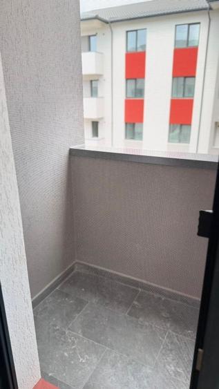 Garsonieră decomandată, mobilată în Central