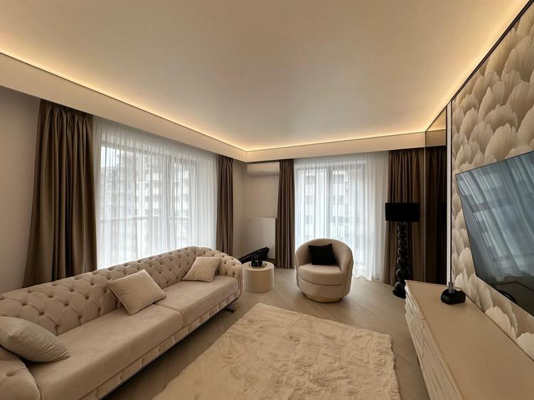 Apartament cu 3 camere decomandat, mobilat în Pipera