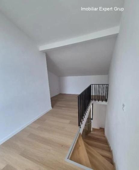 Casă cu 2 camere cu Teren 100 Mp în Tineretului
