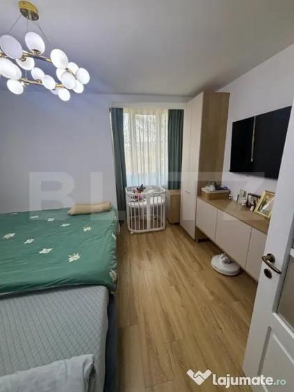 Apartament cu 3 camere semidecomandat în Central