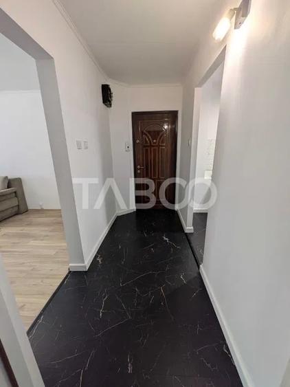 Apartament cu 3 camere semidecomandat, mobilat în Mărăști
