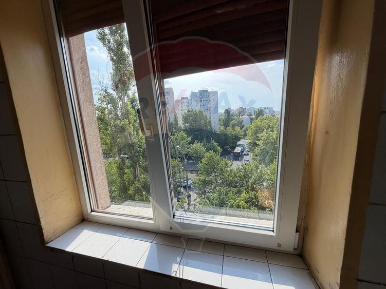 De vanzare Apartament 2 cam zona Titan - Auchan - 11