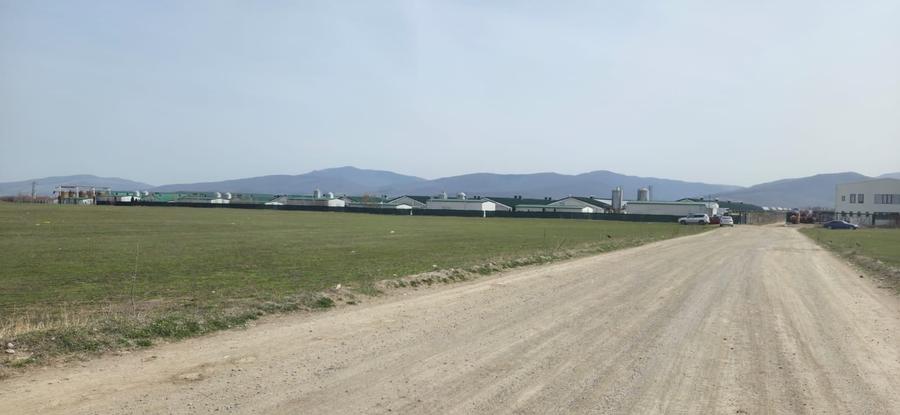 Spațiu industrial, de 2,100 mp, în Tărlungeni