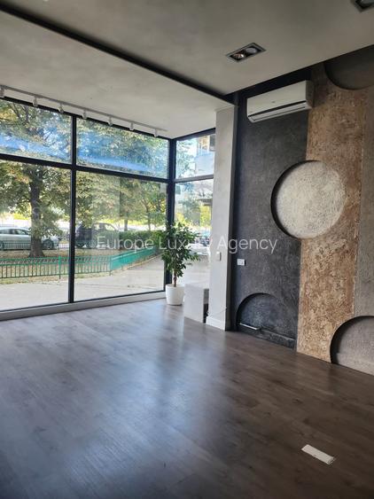Spatiu comercial premium 136 mp, vis-a-vis de Catedrala Mantuirii Neamului