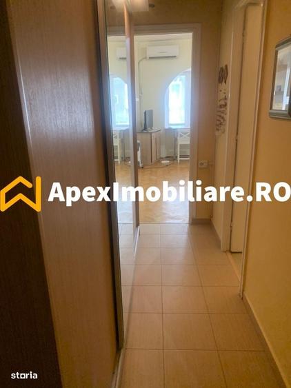 Garsonieră decomandată în Cișmigiu