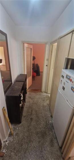 Apartament cu 2 camere semidecomandat în Șagului