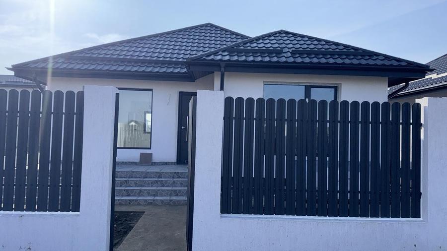 Casă individuală cu 3 camere cu Teren 300 Mp în Berceni