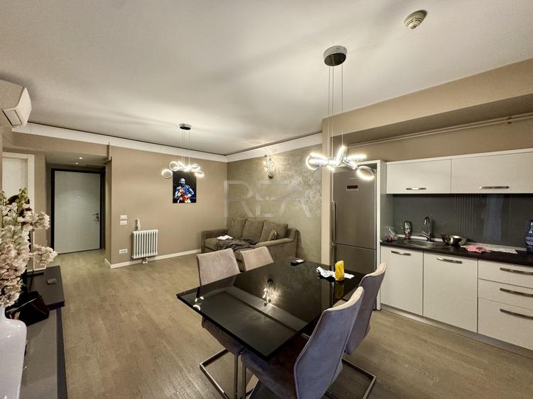 Apartament cu 2 camere semidecomandat, mobilat în Herăstrău